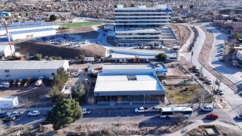 NUEVA FARMACIA IMPS DEL OESTE 2