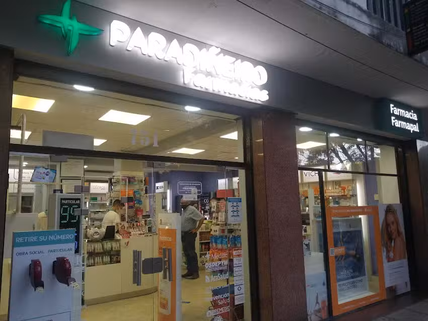 Paradi&ntilde;eiro Farmacias &ndash; Farmacia Farmapal